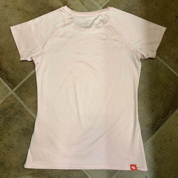 💫Rabbit EZ Tee Short Sleeve, XS, Color: Dusty Pink Worn ONCE! Pristine condition - Picture 5 of 12